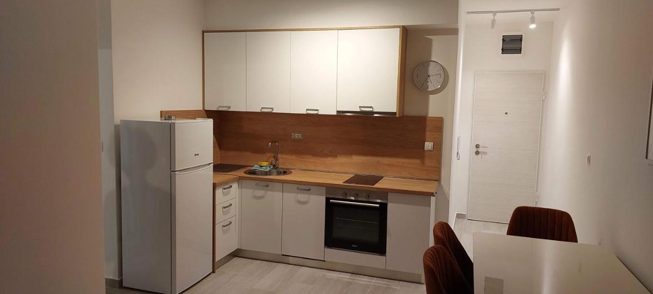 Biser Apartmani พอดโกริกา ภายนอก รูปภาพ